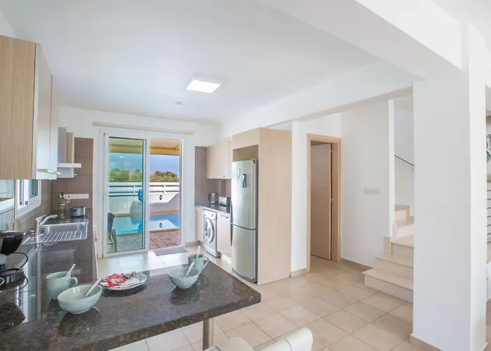 Holiday home 3-schlafzimmer-villa Mit Privatem Pool By Interhome Protaras