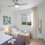 Casa vacanze 3-schlafzimmer-villa Mit Privatem Pool By Interhome