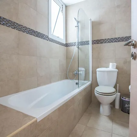 Prázdninový dům 3-schlafzimmer-villa Mit Privatem Pool By Interhome Protaras